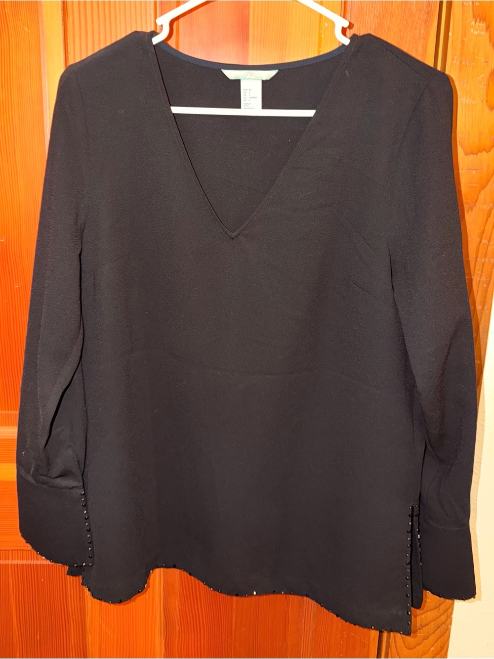 H&M Black V-Neck Long Sleeve Tunic Top, size 4